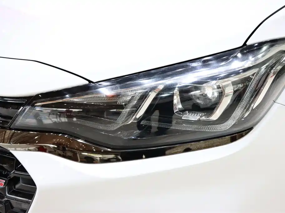 Monza Mild Hybrid RS 330 T Auto Smooth