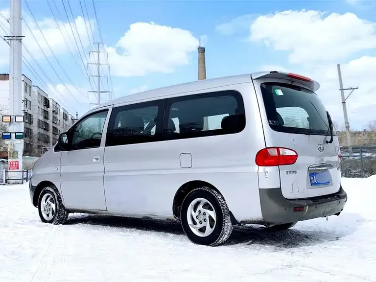 JAC Refine 2.0 L Shuttle Gasoline LWB Comfort HFC4 GA3-3 D