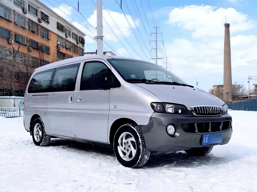 Refine 2.0 L Shuttle Gasoline LWB Comfort HFC4 GA3-3 D