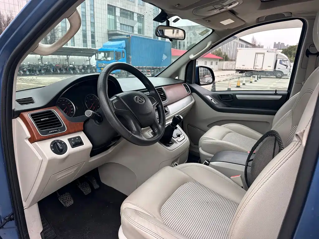 Maxus G10 2.4 L Manual Elite