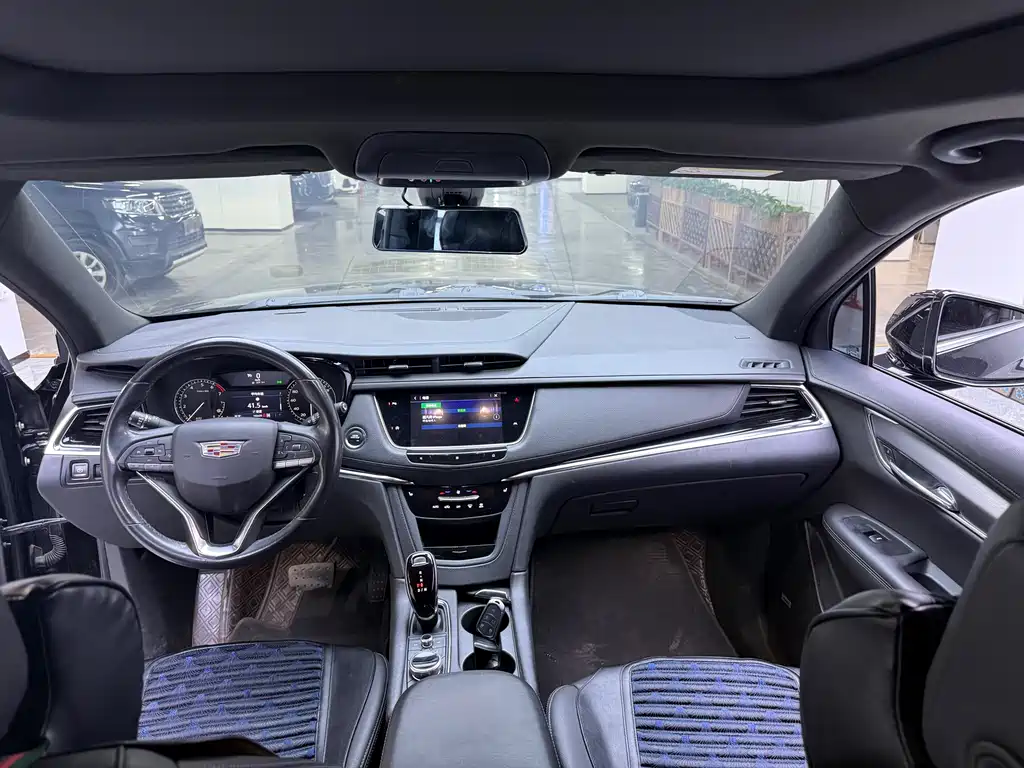 Cadillac XT6 28 T 7-seat 4 WD Style
