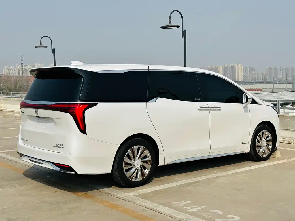 Century 2.0 T 4-seat Private