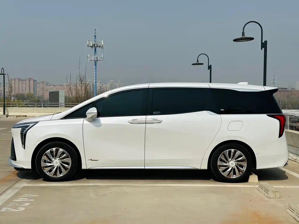Century 2.0 T 4-seat Private