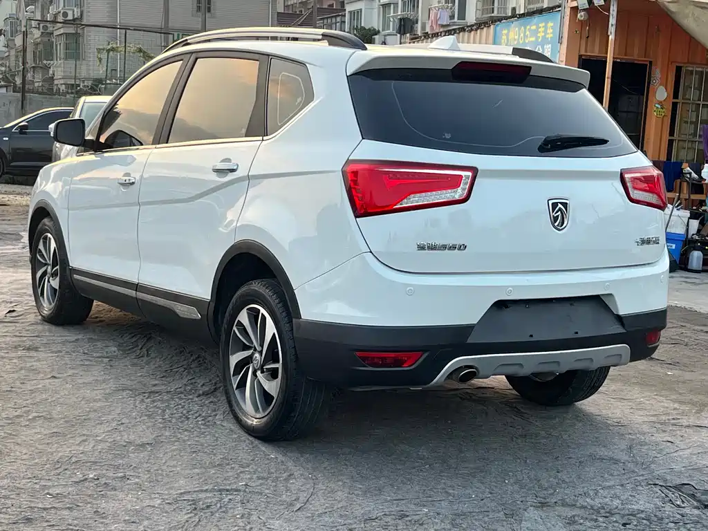 Baojun 560 1.8 L Manual Luxury