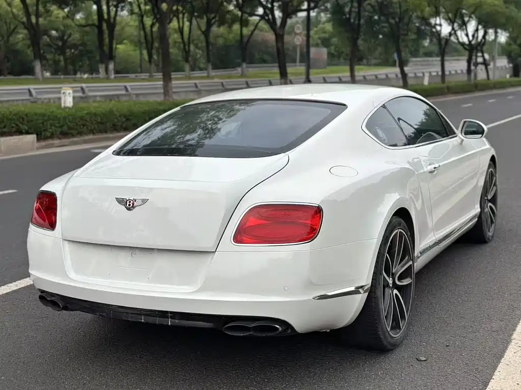 Continental GT 4.0 T GT V8