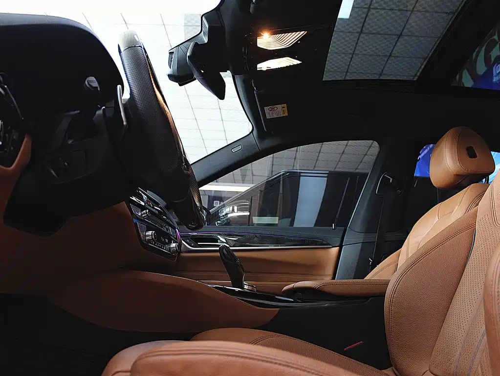 BMW 6 Series GT 630 i M Sport Package