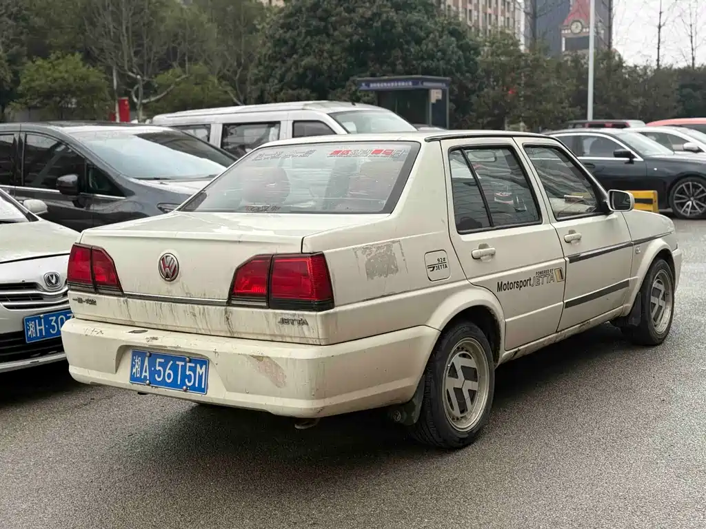Jetta 1.6 L Avant-garde