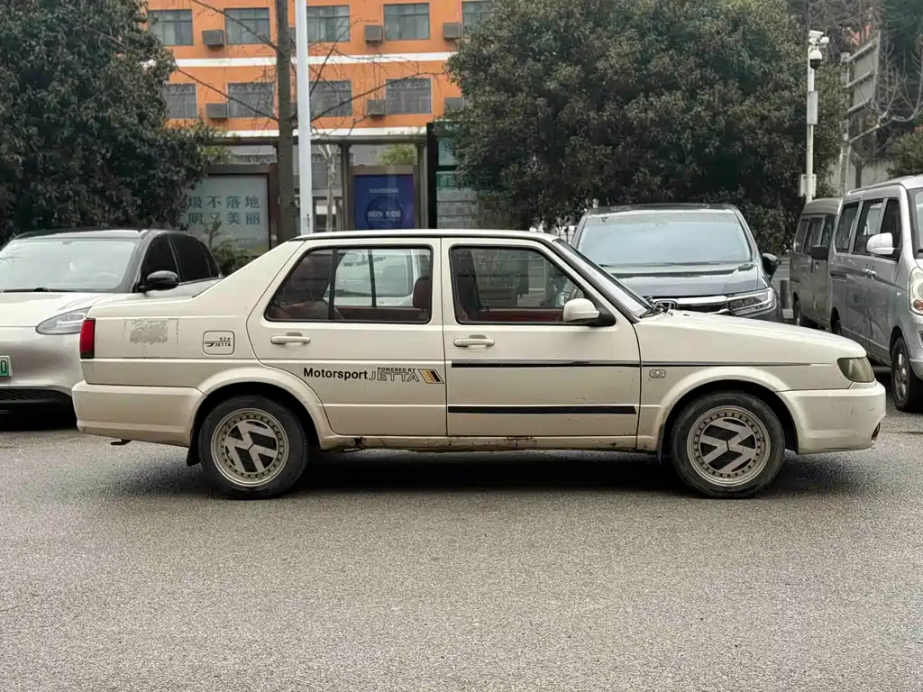 Jetta 1.6 L Avant-garde