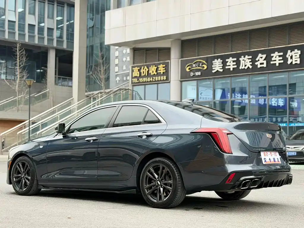 Cadillac CT4 28 T Luxury