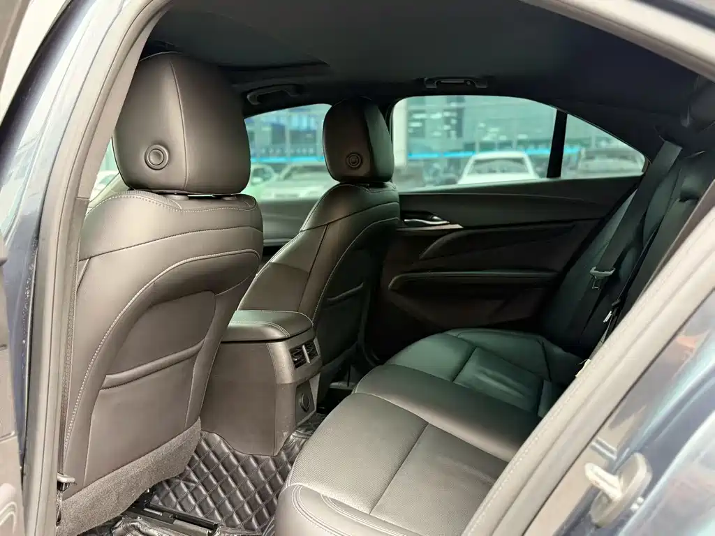 Cadillac CT4 28 T Luxury