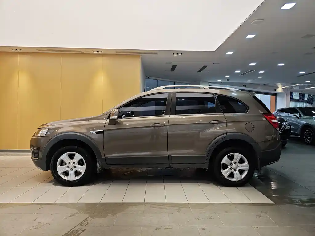 Captiva 科帕奇 2017款 2.4 L 两驱城市版 5座