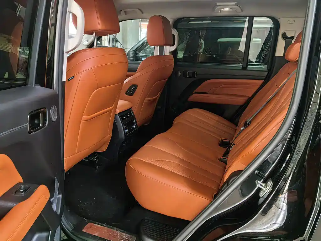 Haval H9 2.0 T Gasoline 4 WD Extreme Realm