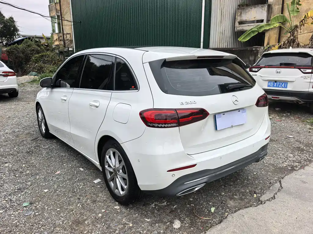 Mercedes-Benz B-Class B 200 Fashion