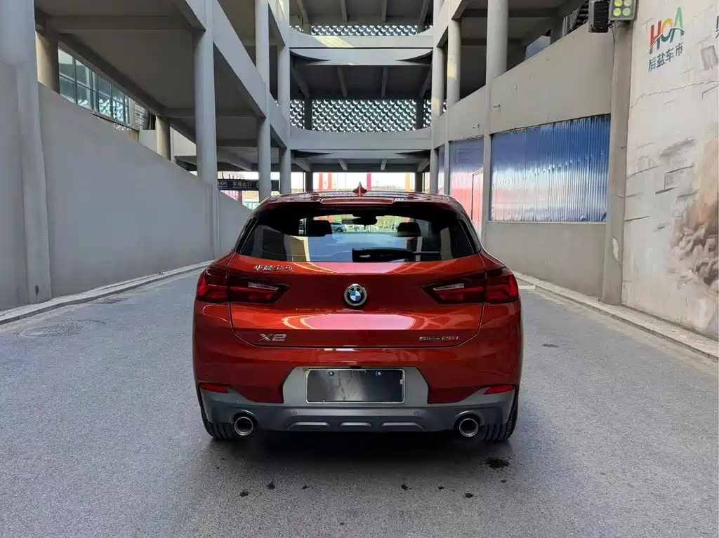 BMW X2 sDrive25 i Leading M Sport Package