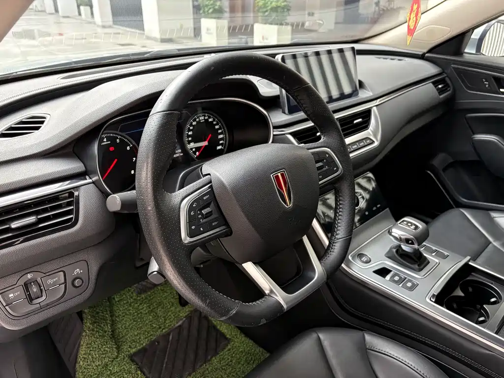 Hongqi H5 Classic 1.5 T DCT Flagship Charm