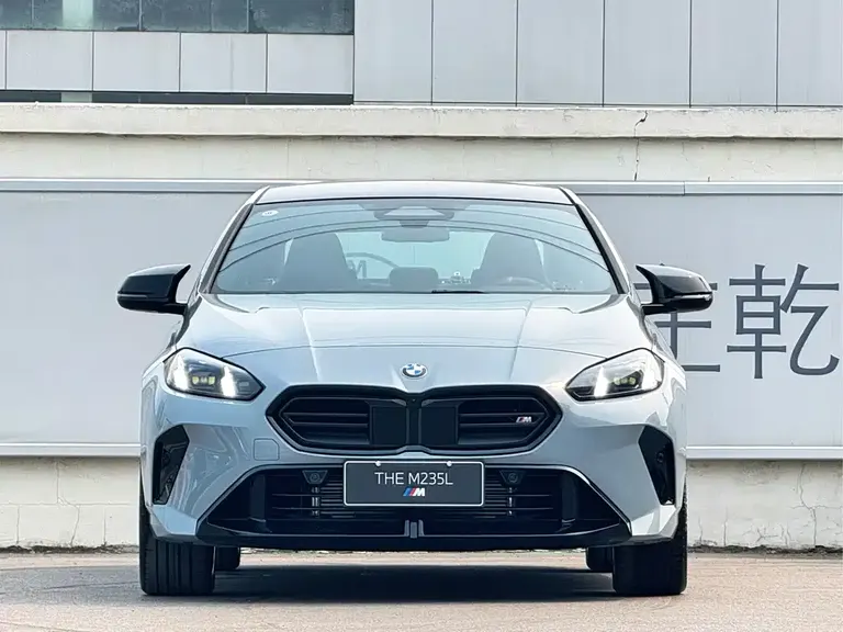 BMW M235 L