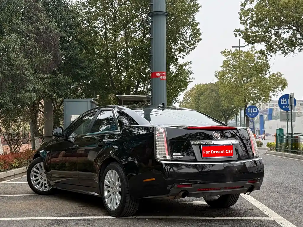 Cadillac CTS (Import) 3.0 Luxury Sport