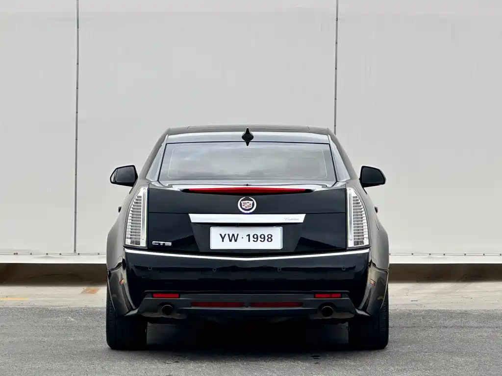 Cadillac CTS (Import) 3.0 L Luxury Sport