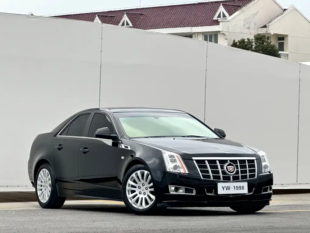 Cadillac CTS (Import) 3.0 L Luxury Sport