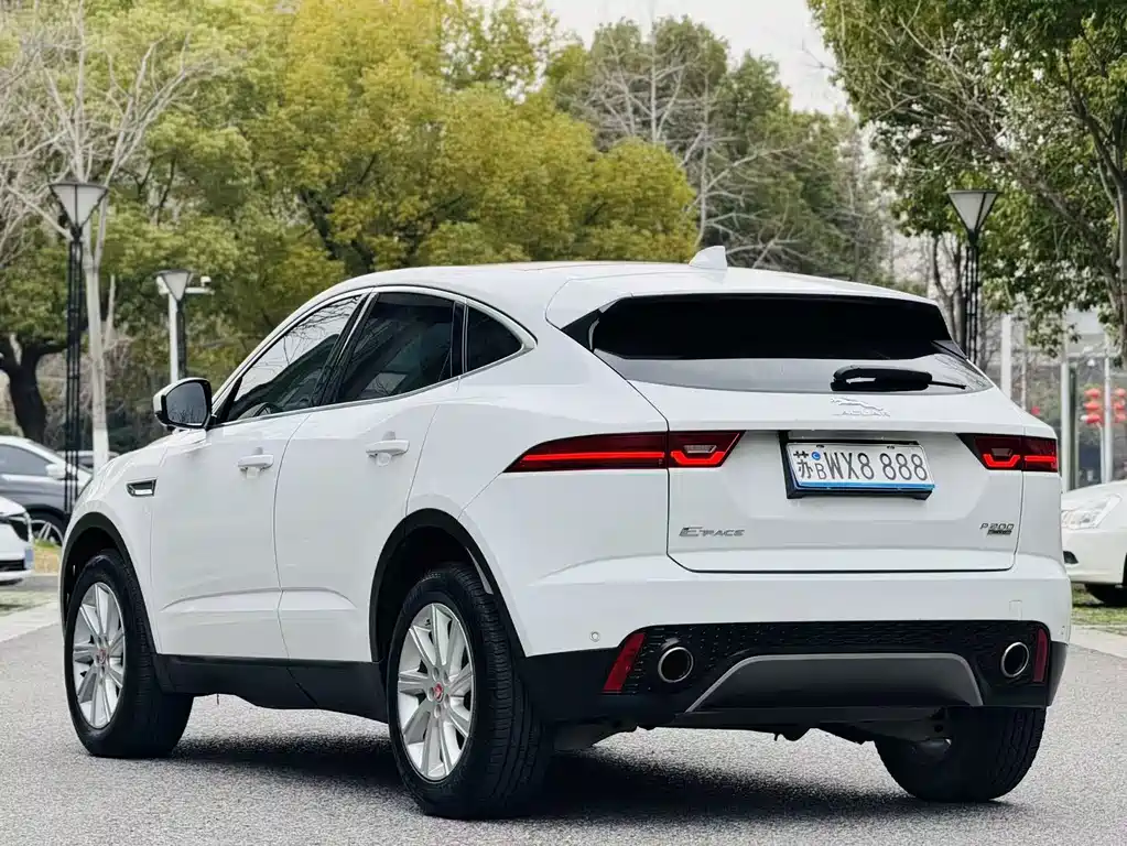 Jaguar E-PACE P200 CN-V
