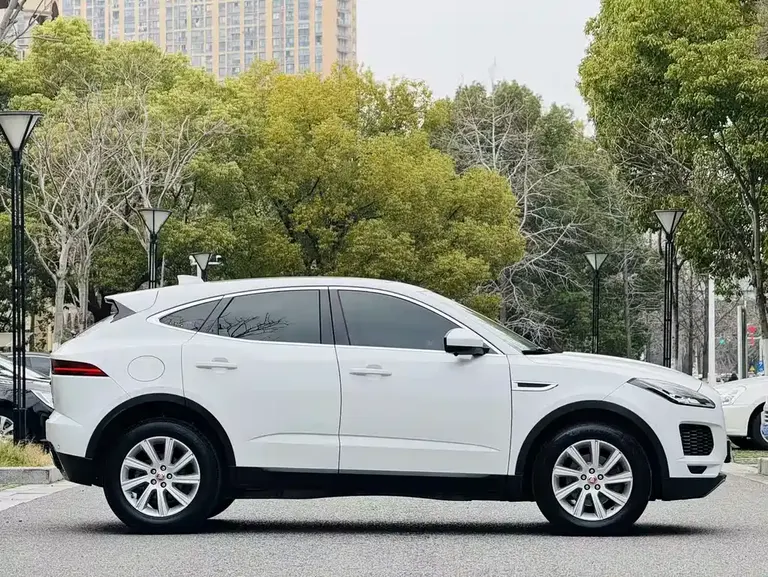 Jaguar E-PACE P200 CN-V