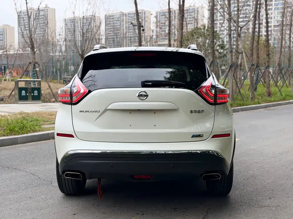 Murano 2.5 L XL 2 WD Connected Luxury