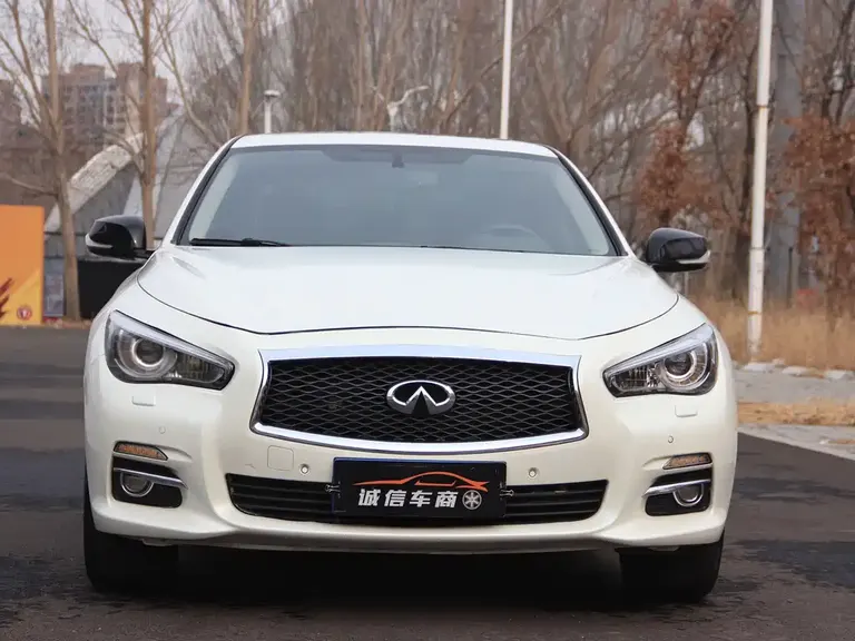Infiniti Q50 L 2.0 T Joy