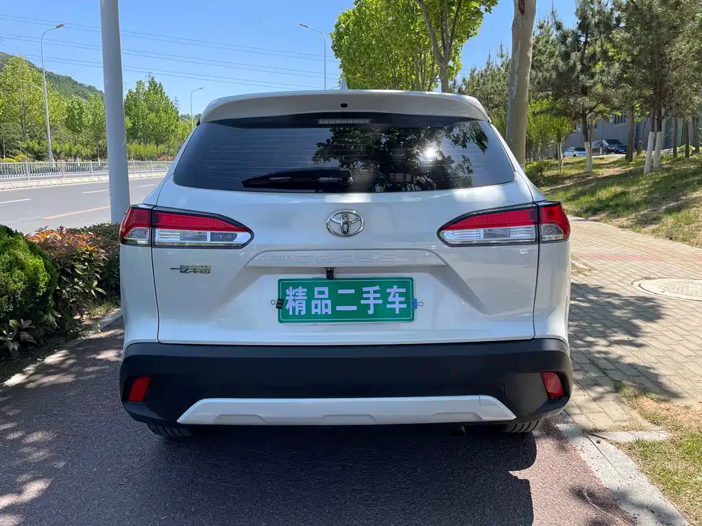 Corolla Cross 2.0 L Pioneer