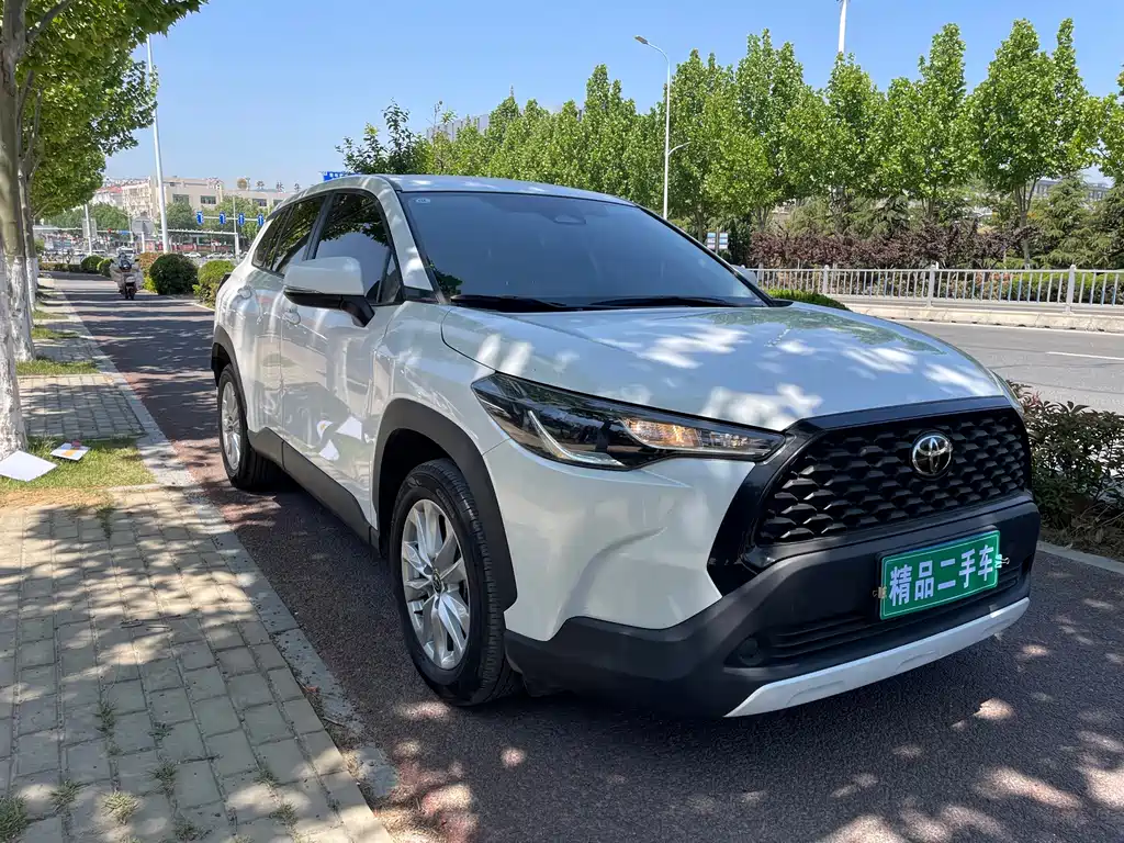Corolla Cross 2.0 L Pioneer