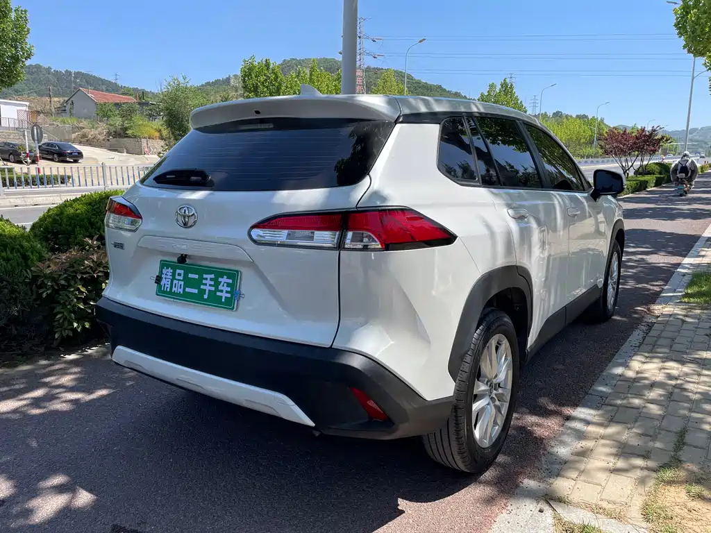 Corolla Cross 2.0 L Pioneer