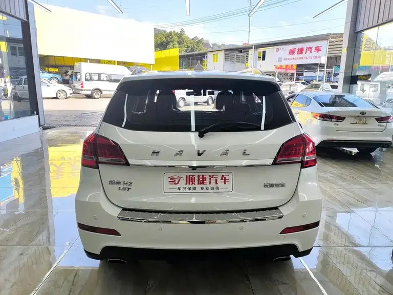 Haval H2 Red Label 1.5 T Auto 2 WD Luxury