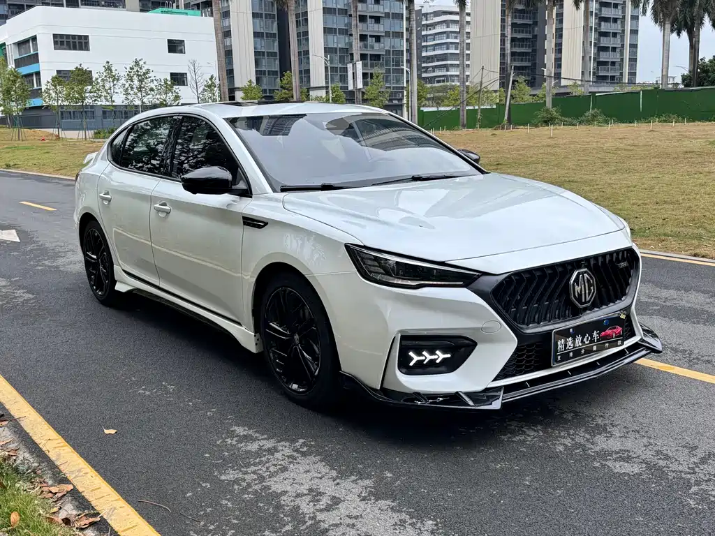 MG6 1.5 T Auto Trophy Smart Drive Flagship