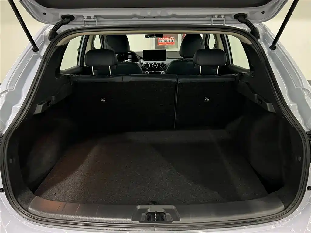 Qashqai Honor 2.0 L CVT XV+ Leading
