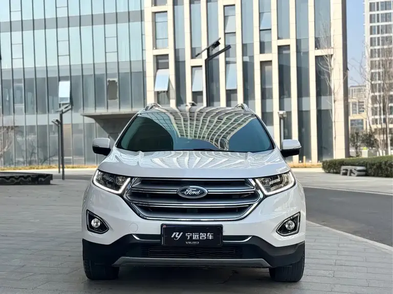 Ford Edge EcoBoost 245 4 WD Grand Sharp 7-seat