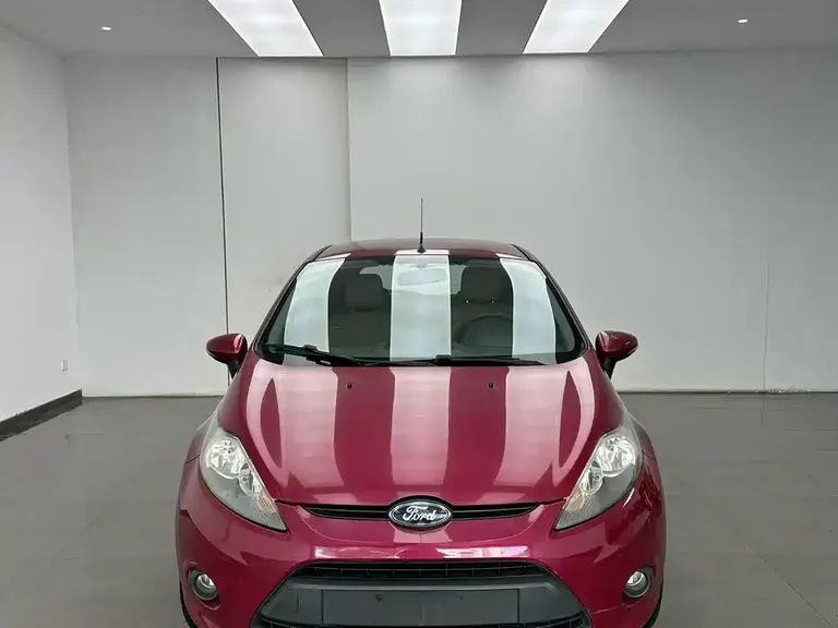 Ford Fiesta Hatchback 1.5 L Auto Fashion