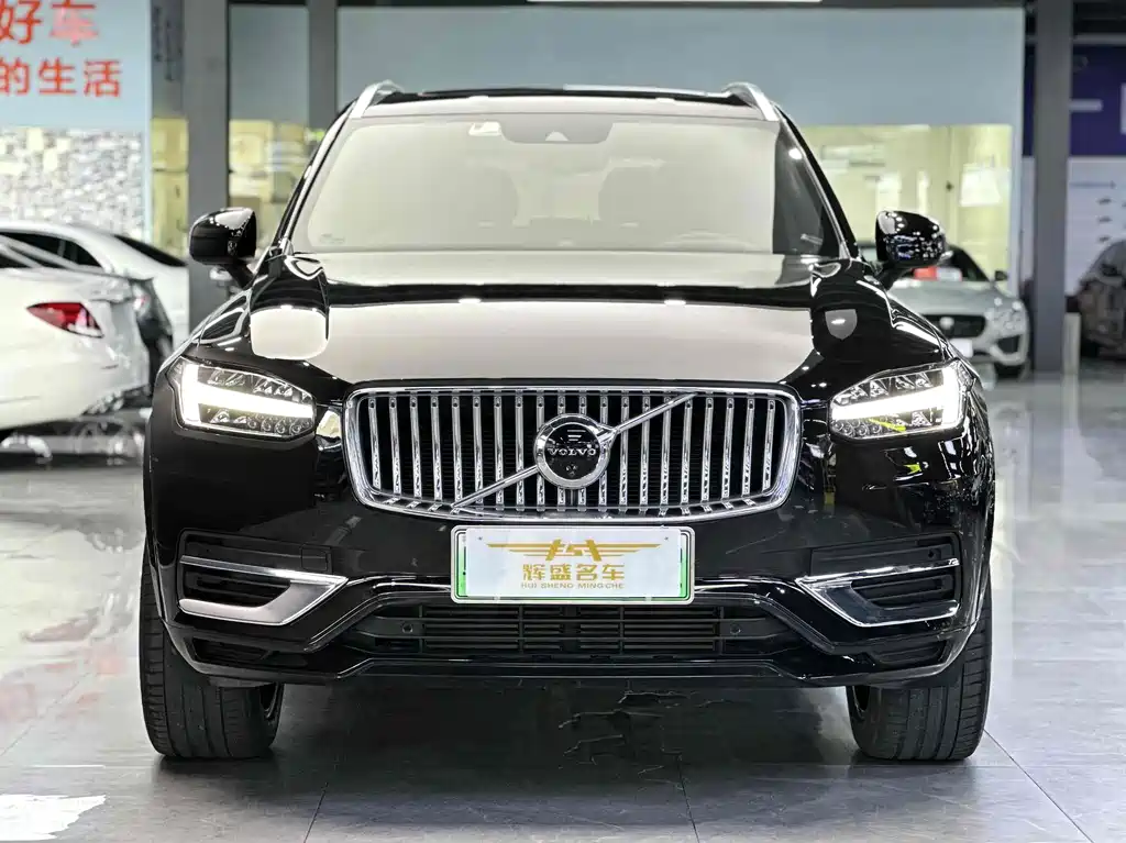 Volvo XC90 PHEV E Drive Hybrid T8 Smart Supreme Luxury 7-seat