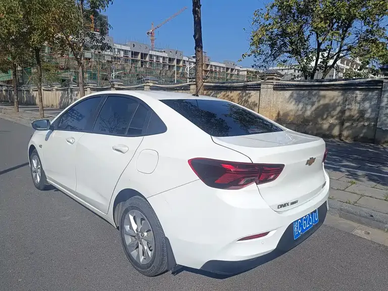 Chevrolet Cavalier 325 T Auto Pleasant