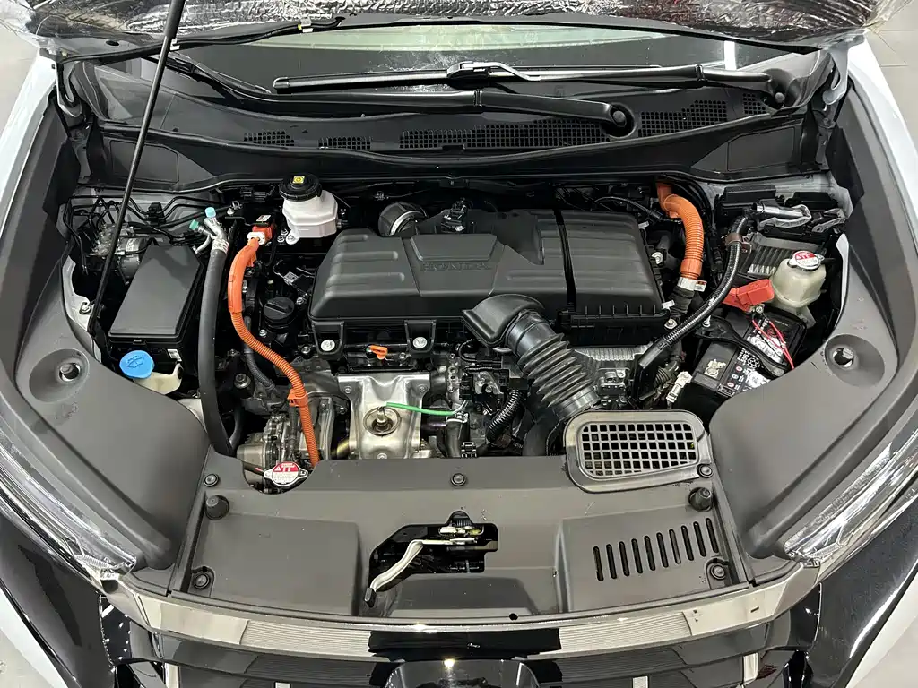 Elysion 2.0 L e:HEV Supreme