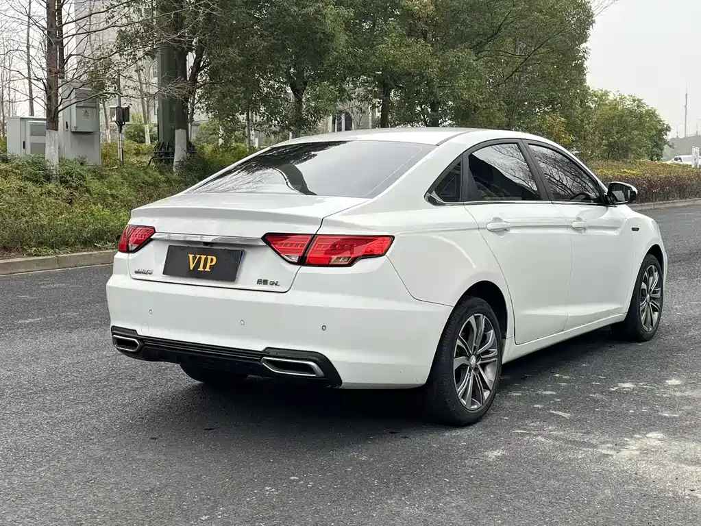 Emgrand GL 1.4 T CVT Elite Smart Enjoyment