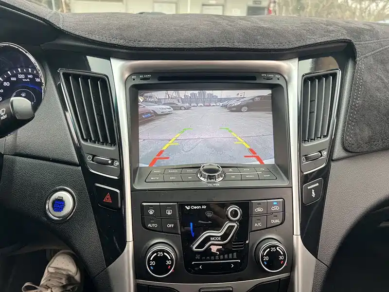 Sonata 2.0 L Auto Supreme