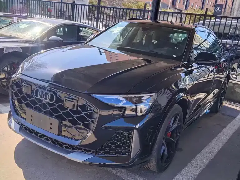 Audi RS Q8 RS Q8 4.0 T performance