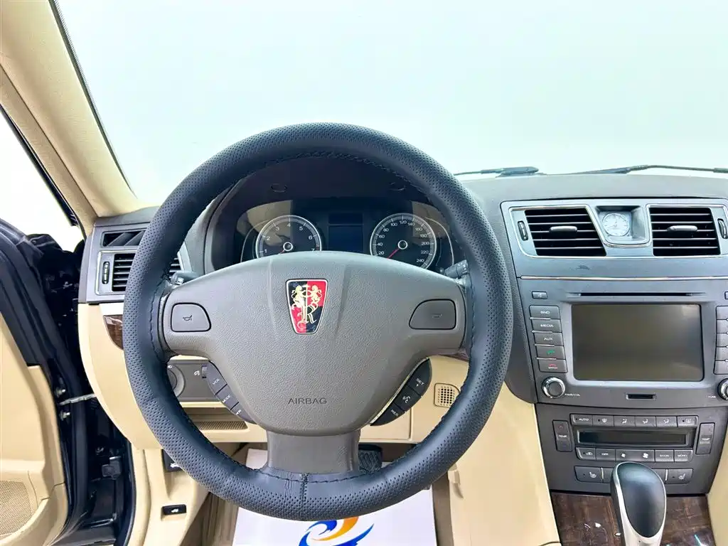 Roewe 750 1.8 T 750 D NAVI Elegant AT