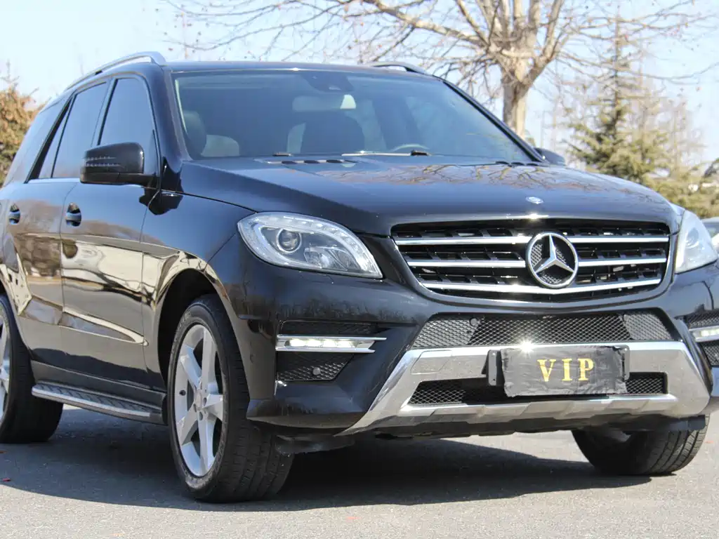 Mercedes-Benz M-Class ML 320 4 MATIC