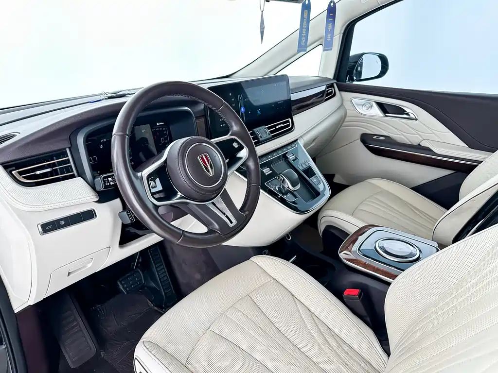 Hongqi HQ9 2.0 T Connected Flagship Leading