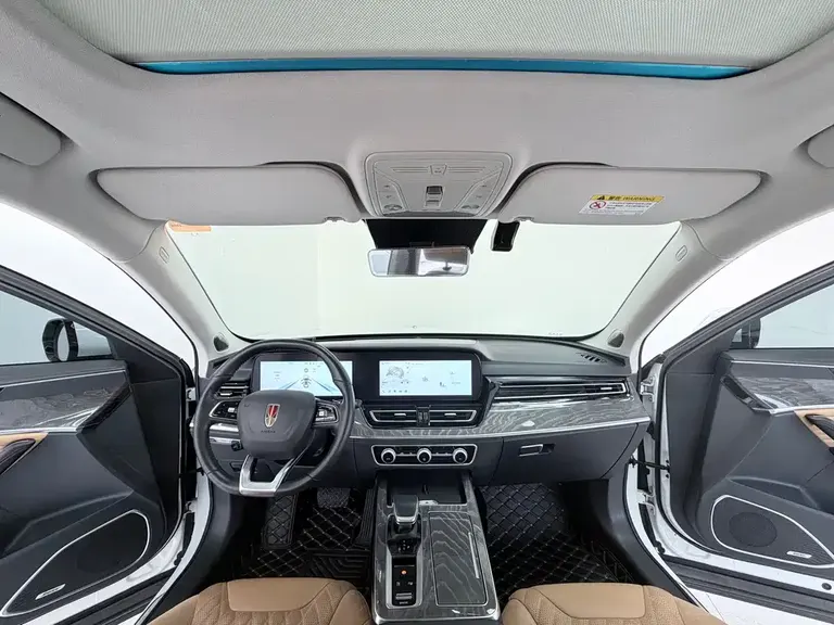 Hongqi HS5 2.0 T 4 WD Flagship Leading Pro