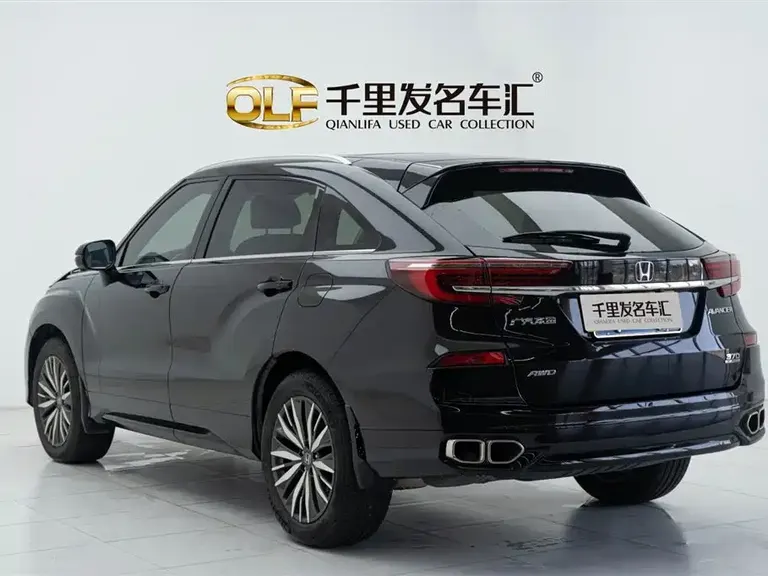 Honda Avancier 370 TURBO 4 WD Premium