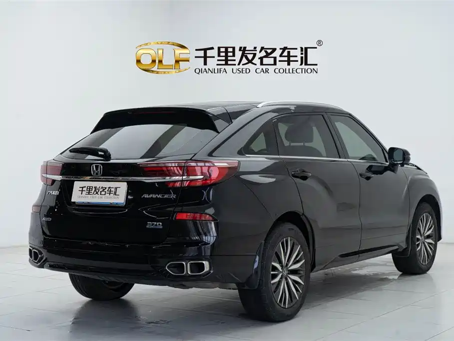 Avancier 370 TURBO 4 WD Premium