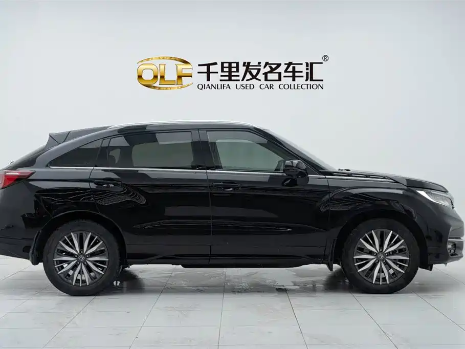 Avancier 370 TURBO 4 WD Premium
