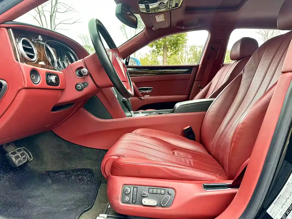 Flying Spur 4.0 T V8 Standard