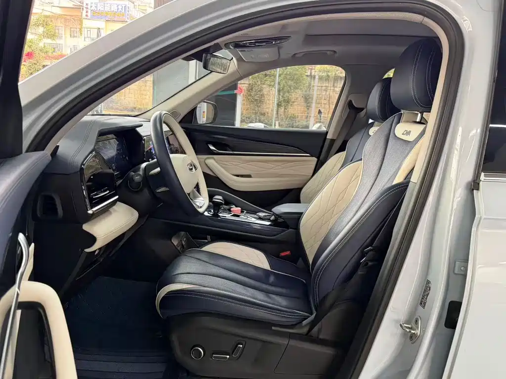 Xingyue L 1.5 T Thor Hi·F Hybrid Hybrid Super Swift